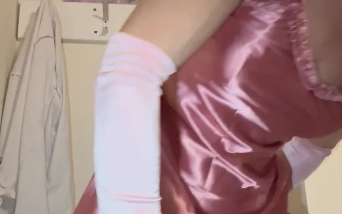 Jessica silk: Jess Silk Riding Dildo