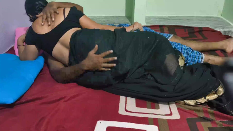 Sexy sindu: Beautiful Village Married Girl Fucking Hard in Saree