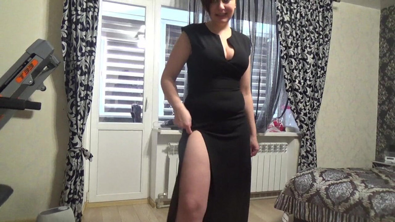 Sexy Milf: The sexiest my outfit N3 Modeling long classik balck dress...