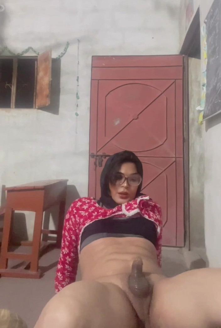 Apple00001: कृपया मुझ पर पेशाब करें