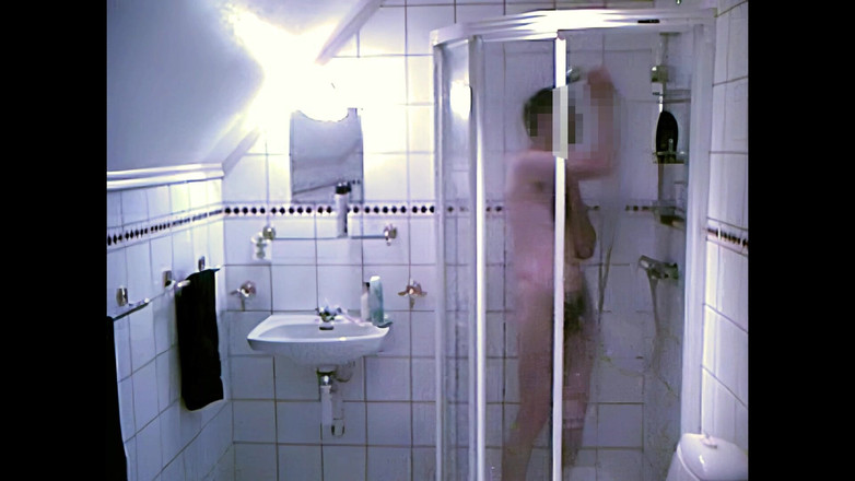 Mark Hannes: 啪啪啪撒尿和淋浴手淫