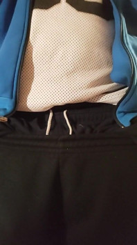 Dj Bro Pissing in Front of the Pc and Wet Pants VR the Mirror