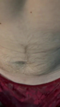 Ragazzo in un perizoma