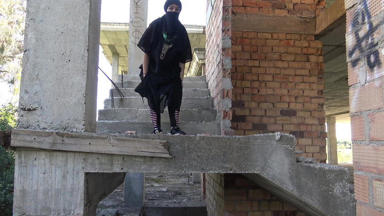 Souzan Halabi: Slavná manželka z Heliopolis s mléčnou prsou zavře svou kancelář...