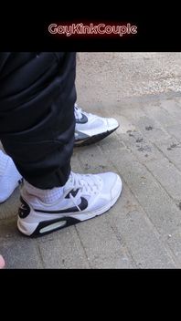 Sharing Nike Air Max Sneaker 4