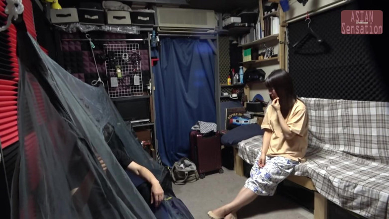 J-Cams: 既婚の友人が泊まった、もっと特別な関係に変わった - ミツエ 30歳 - 第1話
