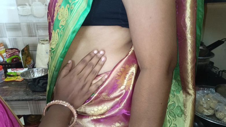 Pushpa studio: Lesbian Hot Romance
