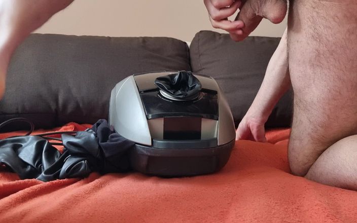 Naxy: Couro aspirador de porra