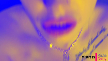 Goddess Misha Goldy: Sniffers everyday! Day 8 type your information! B-mail!