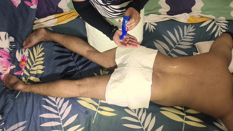 Priya Sex Videos: Salone di massaggio indiano mms video di ragazza scopata duro