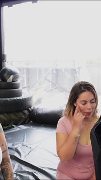 Non Volevo Farlo, Ma Abbiamo Fatto Un Threesome Con Il Nostro Allenatore Della Palestra