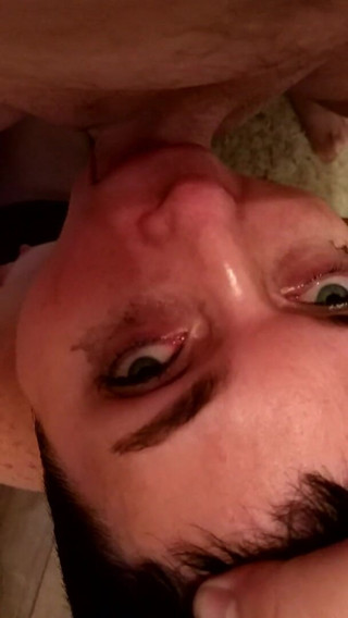 Amateur Milf: Face fucking, deep throating MILF