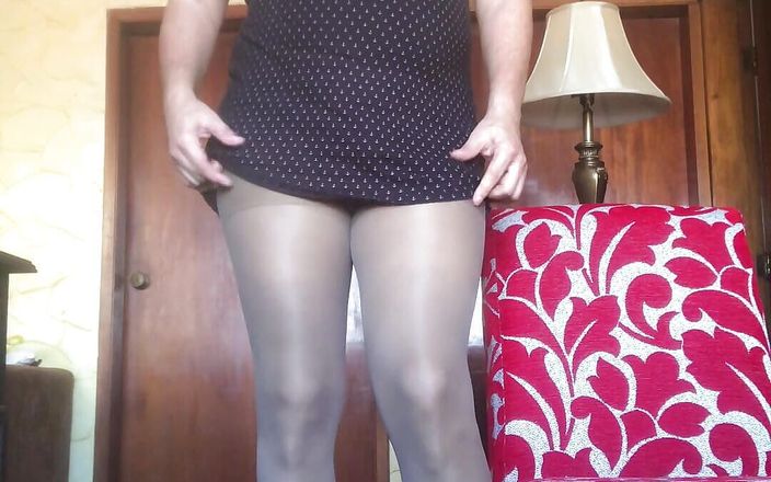 Emmanatmx: Emmanataly Transexuală excitată 2