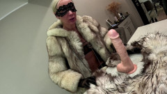 Crazywifeslut: Crazywifeslut rende tre colletti di pelliccia sporchi e bagnati con...