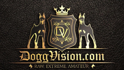 DoggVision: Schizzo un ma sul culo di Gia lovely - angolo 2
