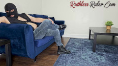 Ruthless ruler - maledom: 내 부츠를 핥고 침을 뱉어