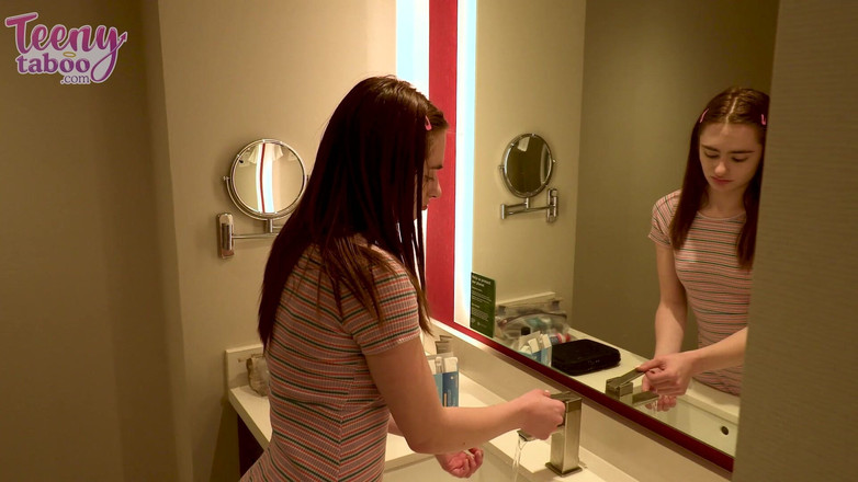 Teenytaboo: Vacation Creampie with Stepdaughter