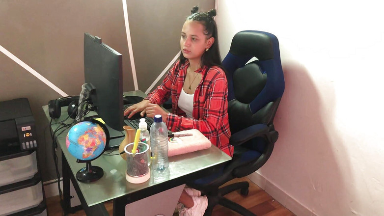 Dallanalove: 나는 성적 중독에 대한 심리학자를 보러 가서 통제 불능, 거유의 라틴계 포르노