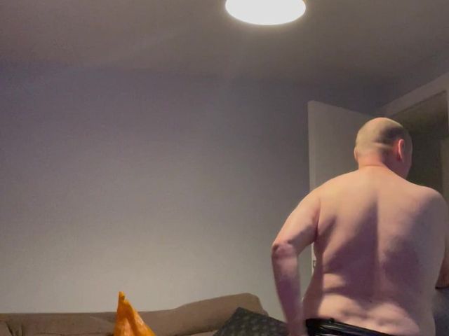 I Love My New Thong (Big boy cross dressing)