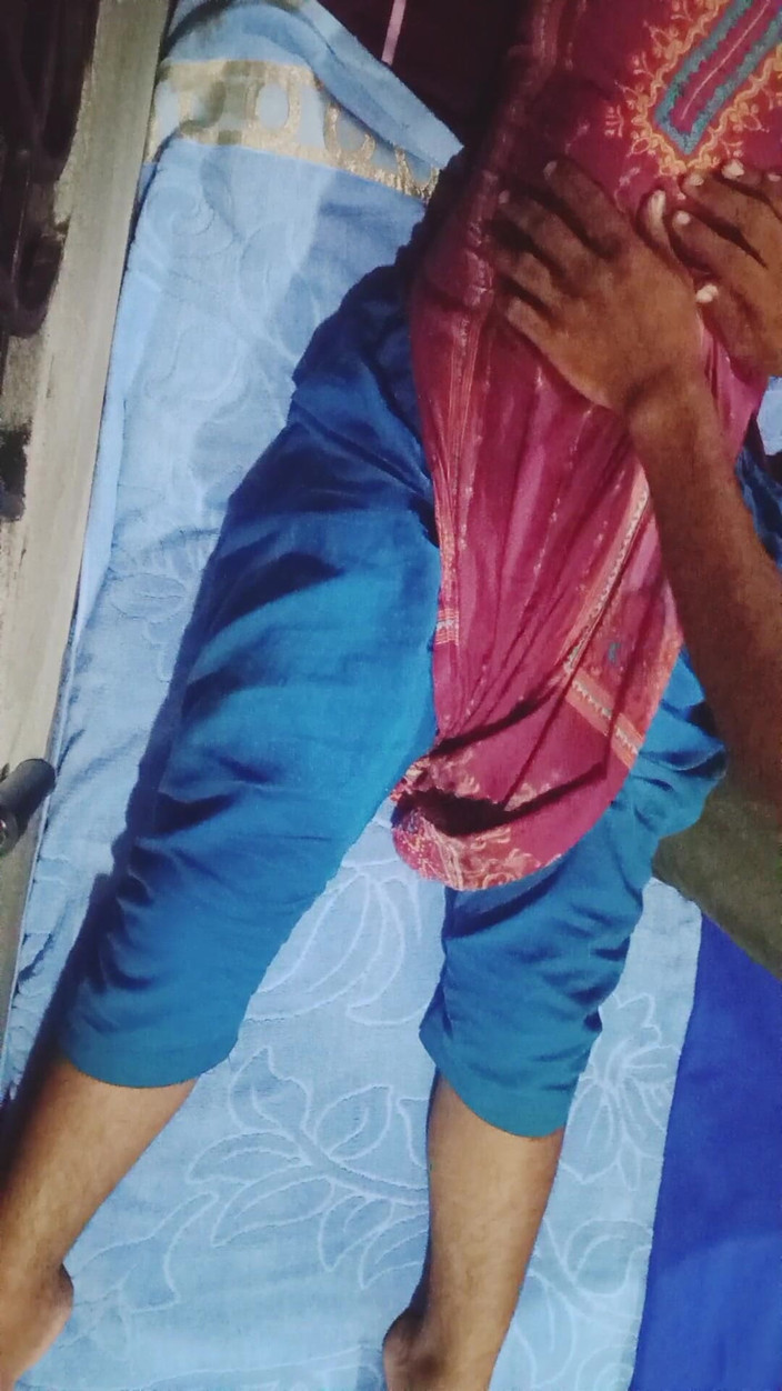 Deshi women: Ich habe mich in meine stiefcousine verliebt und hatte sex