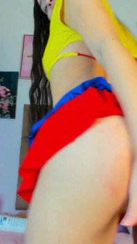 My Delicious Ass in a Red Skirt