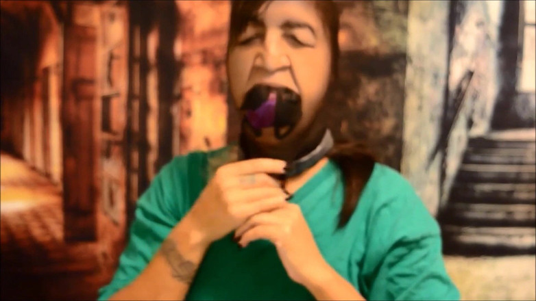 Selfgags classic: 다층 자기 재갈!