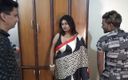 Bollywood porn: Uma esposa indiana com seu marido maduro e um garoto,...
