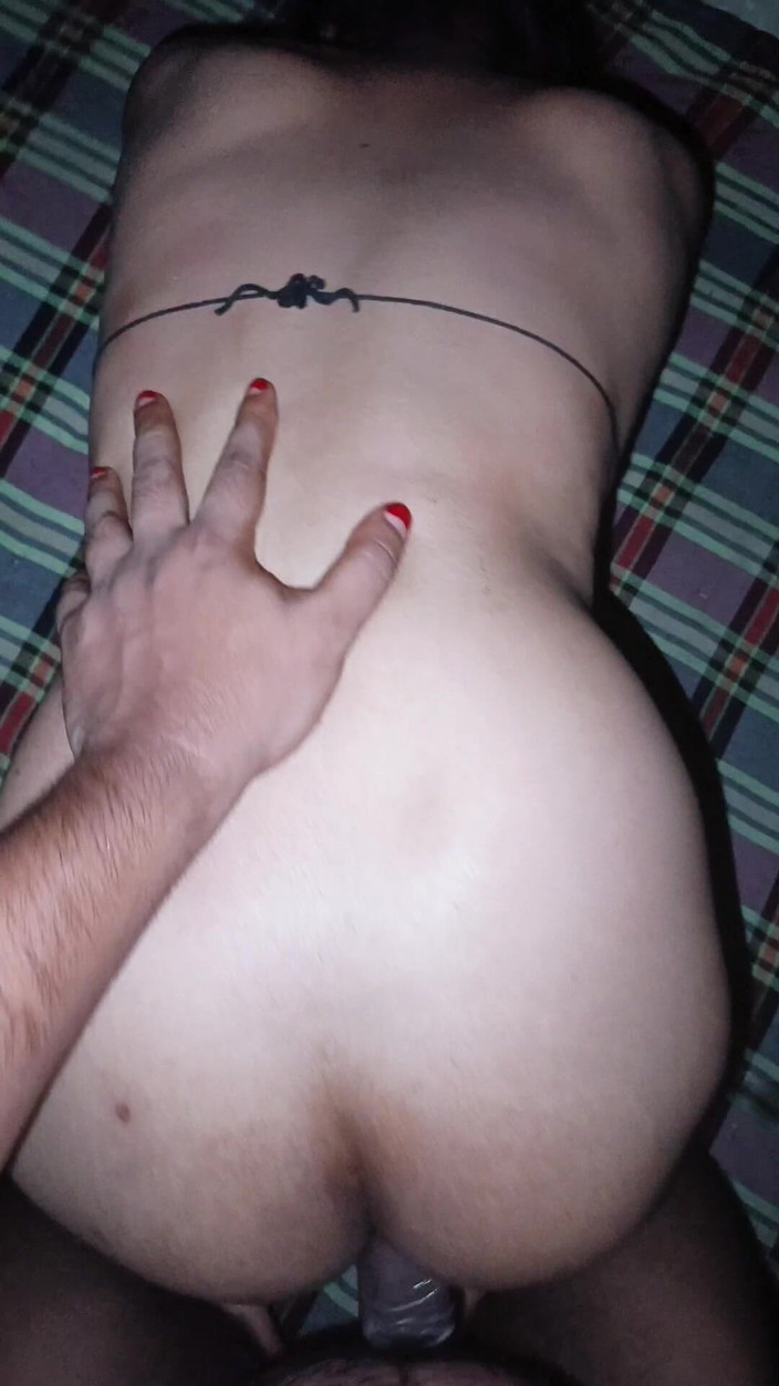 XDreamJannat: Anal + prezervativ = plăcere explozivă - fata desi imploră mai mult