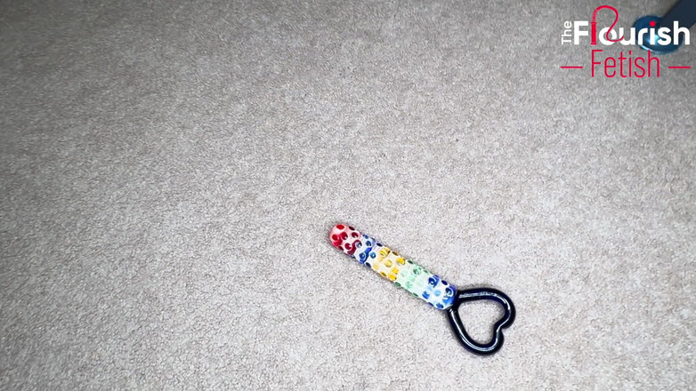 The Flourish XXX: Fetlife: Suzy dostane lavičku a bičování od Mrflourish