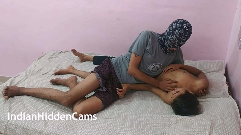 Desi Papa: Šíleně sexy a smyslné šukání s dokonalým indickým párem