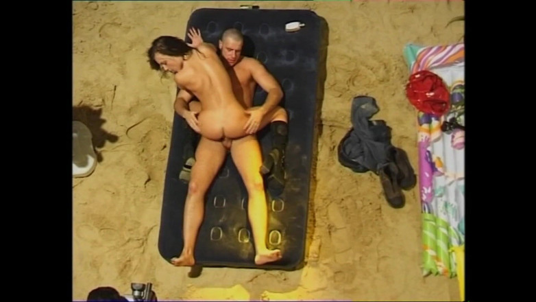 MMV films - The Original: Brünette hat analfick am strand