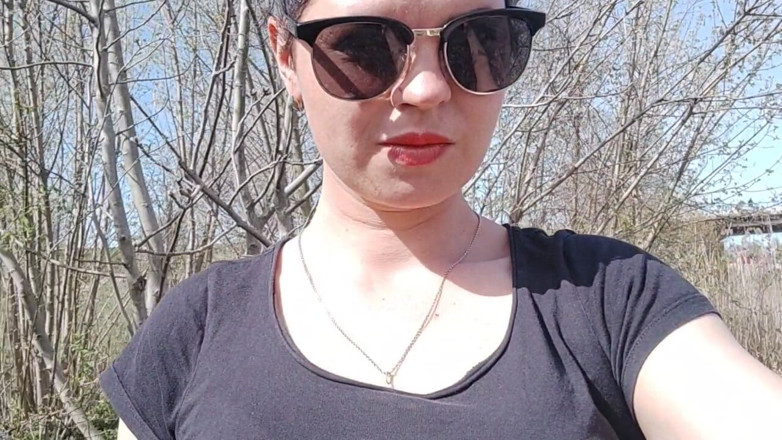 DirtyLubov: Kencing Luar