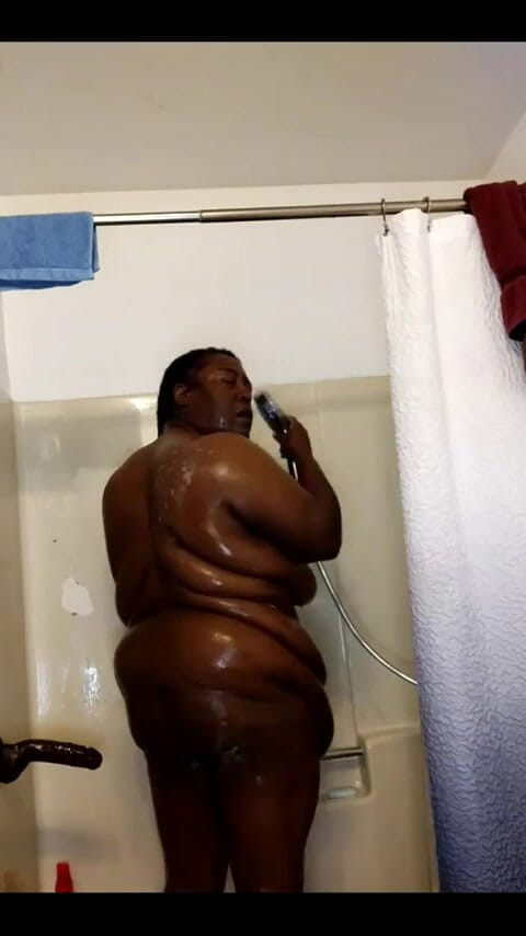 His Queen Suga: Washed My Hair and Fucked Myself in the Shower