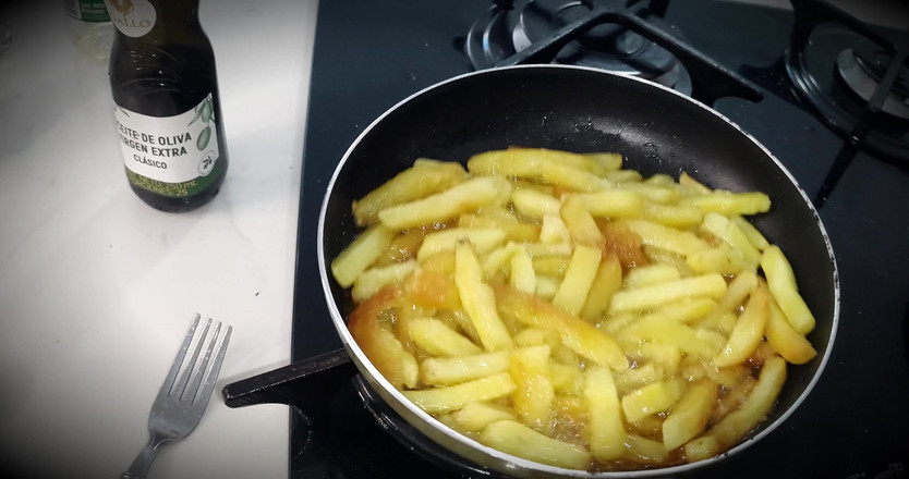 PABLO N3GROBAR: 第四季 - 烹饪机智的卡米熊