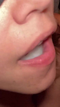Cumshot and Swallow