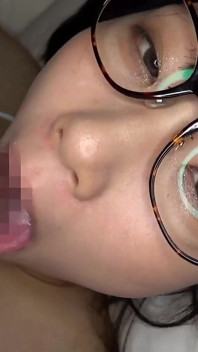 무고하지만 섹스에 관심이 있는 농구 클럽의 4부 여성 매니저!