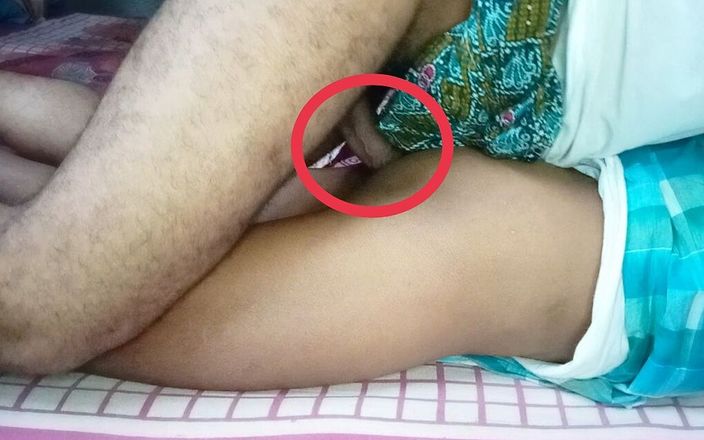 Assam sex king: Büyük prezervatifsiz anal desi eşcinsel Hintli porno sta tarafından mastürbasyon...