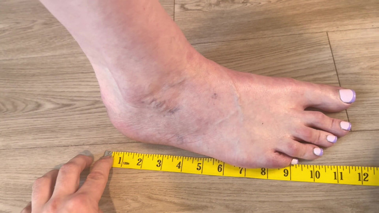 Peppermint Giantess: 67 dea dimensione 16 piedi misurazioni