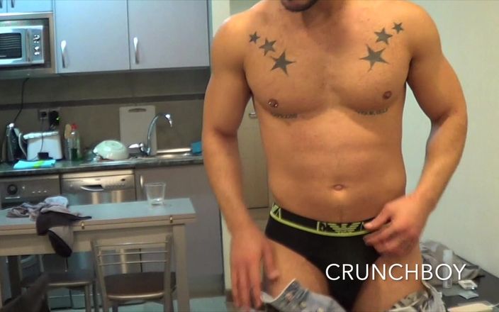 HARD FUCKER FROM MADRID: 2165 follada por sorpresa por su mejor amigo