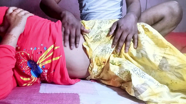 Deshi women: Video rekaman seks hardcore kakak tiri baru dasi drem girls...