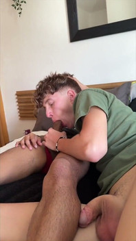 Twink Tây Ban Nha đụ jake sâu