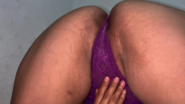 Gilversexy: Senin için mastürbasyon yapmak harika olurdu