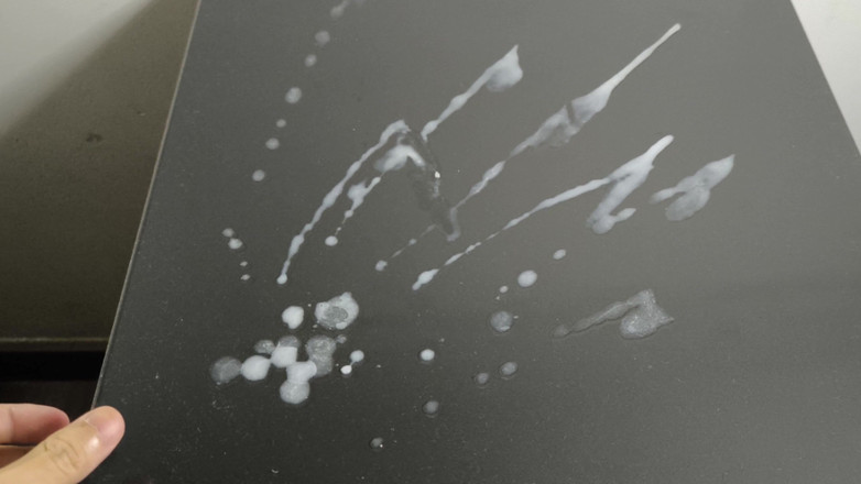 LolaCD: 射精で噴射を広げる方法