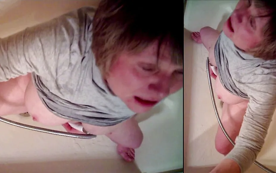 MarieRocks: Skycam view of sexy GILF getting off