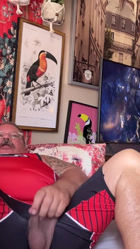 Giant Man in Wrestling Uniform Has Massive Release Hands Free
