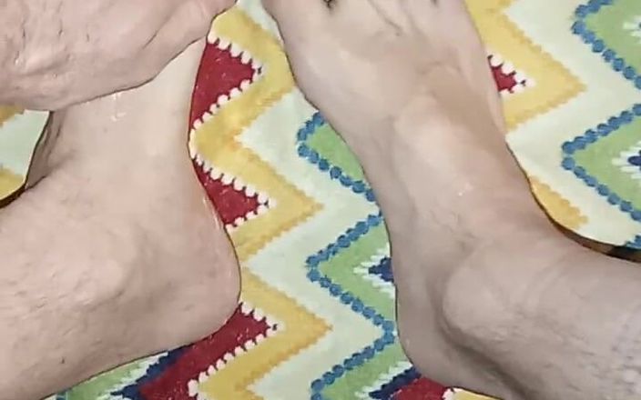 Douglas Barrywood: Manicure sui piedi della mia brutta strega