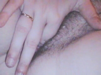Tinkerbella82: Pussy playing while watching porn