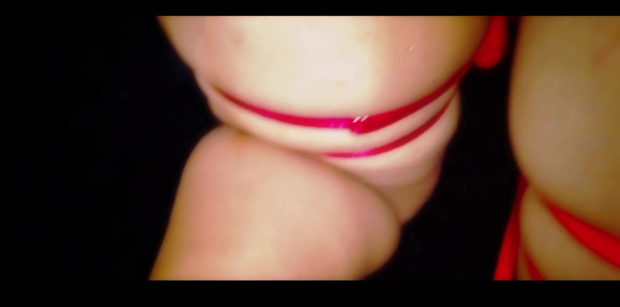 PABLO N3GROBAR: Lil Midget în Red Unleash Photohoot