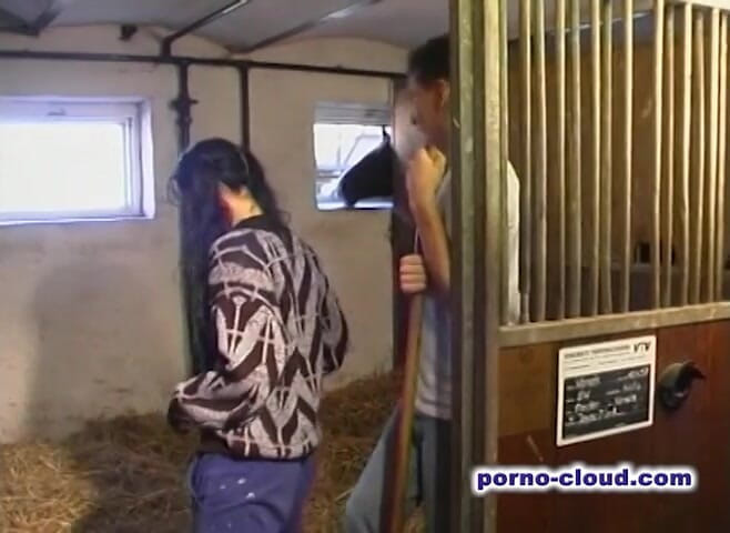 Porno Cloud: Hay fucking teen