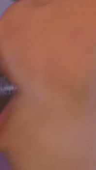 계집애 훈련 : 입으로 보지로 돌려 - POV 클로즈업
